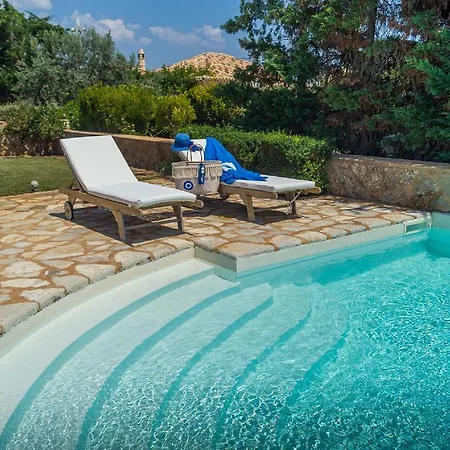 Villa Luxurious Villas In Porto Heli *