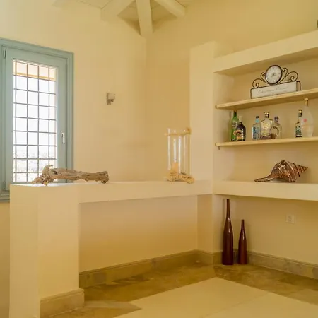 Luxurious Villas In 포르토헬리
