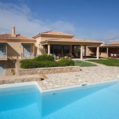 Villa Luxurious Villas In Porto Heli *