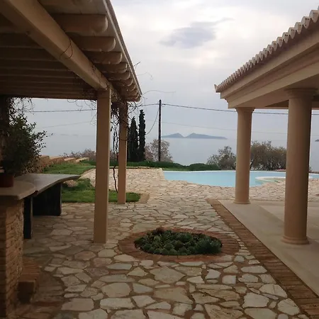 Luxurious Villas In 빌라 *