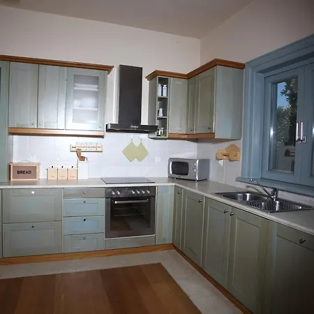 Luxurious Villas In Porto Heli